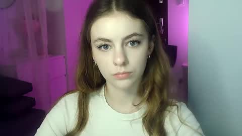 AriaCreazy online show from December 16, 2024, 6:49 pm