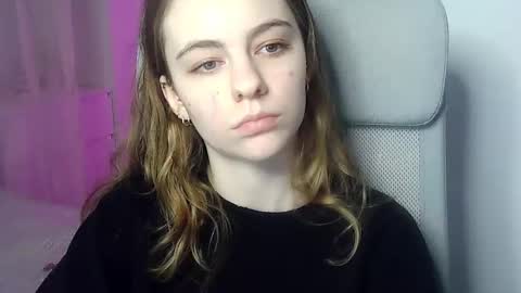 AriaCreazy online show from February 5, 2025, 9:40 pm