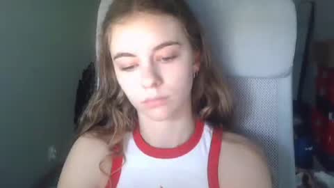 Snapshot of ariacreazy chatting on July 14, 2026, 10:21 am AriaCreazy online show from July 14, 2026, 10:21 am