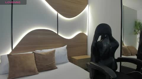 A R I A D N A online show from March 31, 2026, 3:52 am