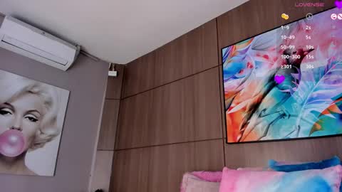 Aria Foster online show from March 10, 2025, 10:26 am