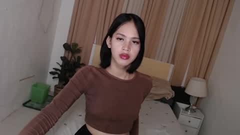 Christine  JorgensenChristmas wish breasts implants  online show from March 11, 2025, 7:15 am