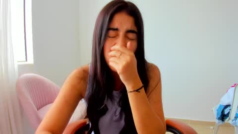 Snapshot of ariamontgomeryyy chatting on April 19, 2026, 5:12 pm Aria Montgomery online show from April 19, 2026, 5:12 pm