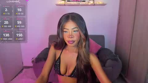 Snapshot of arian_brown chatting on July 13, 2026, 5:49 pm arian_brown online show from July 13, 2026, 5:49 pm