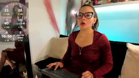 Snapshot of ariana_blonde_ chatting on July 28, 2026, 12:23 pm Ariana blonde online show from July 28, 2026, 12:23 pm