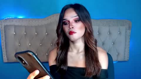 Snapshot of ariana_queen_hugecock69 chatting on April 17, 2026, 6:44 pm Arian online show from April 17, 2026, 6:44 pm