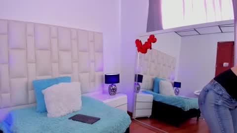  ariana  online show from February 22, 2025, 6:08 pm