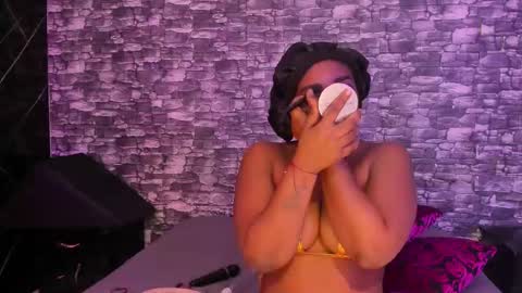 Snapshot of arianaablack chatting on February 5, 2026, 12:21 pm Ariana online show from February 5, 2026, 12:21 pm