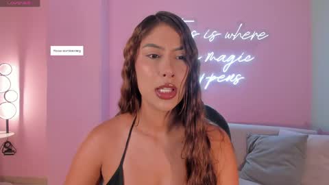 Snapshot of arianadumont chatting on May 1, 2026, 11:04 am Ariana Dumont online show from May 1, 2026, 11:04 am