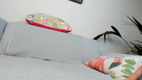 Ariana  Steven online show from January 18, 2025, 11:32 am