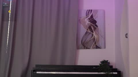 arianapretty online show from July 1, 2026, 12:07 pm
