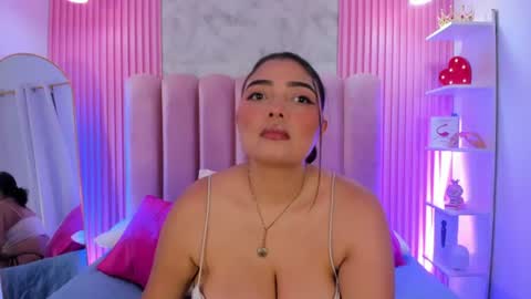 Snapshot of arianarougee chatting on June 23, 2026, 3:04 am ArianaRougee online show from June 23, 2026, 3:04 am
