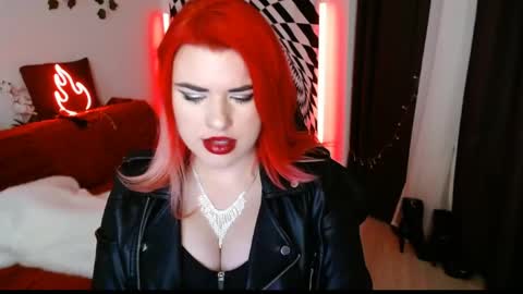 Snapshot of arianasaint chatting on April 14, 2026, 6:47 pm Mistress Ariana online show from April 14, 2026, 6:47 pm