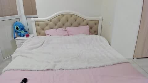 Snapshot of arianightx chatting on January 24, 2025, 7:39 pm arianightx online show from January 24, 2025, 7:39 pm