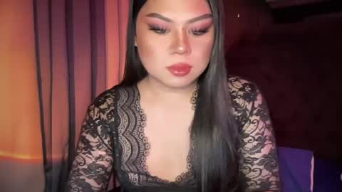 LOVELY online show from December 3, 2024, 5:45 pm