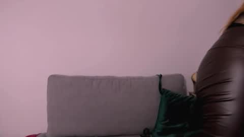 Aria online show from April 8, 2026, 6:46 am