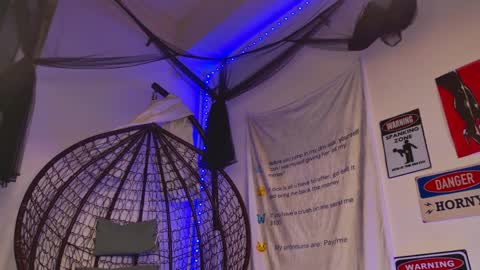 Aria online show from March 30, 2026, 8:32 pm