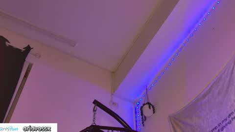 Aria online show from April 15, 2026, 7:58 pm