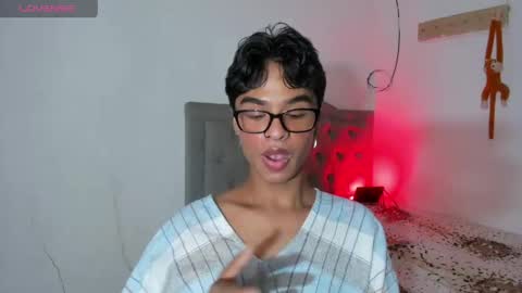 Snapshot of ariel_adan chatting on April 23, 2026, 6:21 pm ariel_adan online show from April 23, 2026, 6:21 pm