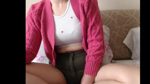 Ariella online show from April 28, 2026, 9:03 am