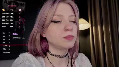 Snapshot of arielabradberry chatting on May 21, 2026, 1:40 pm Ariel online show from May 21, 2026, 1:40 pm