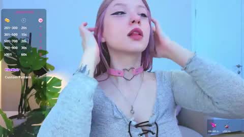 Snapshot of arielabradberry chatting on May 23, 2026, 10:30 am Ariel online show from May 23, 2026, 10:30 am