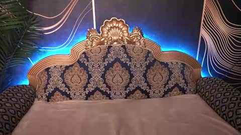 Ariel online show from September 13, 2025, 7:57 pm