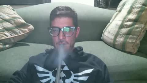 Snapshot of arielsinho chatting on June 3, 2026, 4:59 am Anon online show from June 3, 2026, 4:59 am