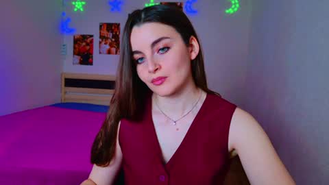arielstonks_lovee online show from December 12, 2024, 4:59 am