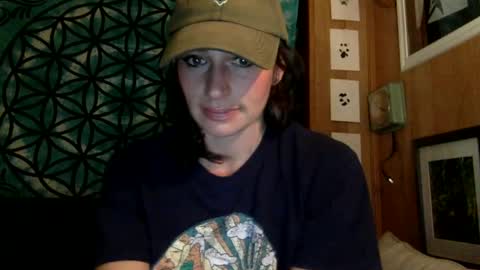 Snapshot of arielwyld chatting on December 2, 2024, 11:51 pm ariel colin when hes here online show from December 2, 2024, 11:51 pm