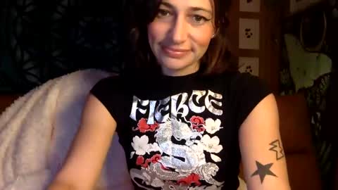 Snapshot of arielwyld chatting on December 15, 2024, 11:55 am ariel colin when hes here online show from December 15, 2024, 11:55 am