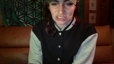 Snapshot of arielwyld chatting on January 19, 2025, 3:08 am ariel colin when hes here online show from January 19, 2025, 3:08 am