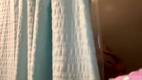 Snapshot of arielwyld chatting on January 27, 2025, 4:09 am ariel colin when hes here online show from January 27, 2025, 4:09 am