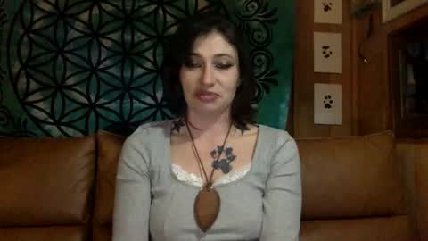 Snapshot of arielwyld chatting on February 5, 2025, 11:06 pm ariel colin when hes here online show from February 5, 2025, 11:06 pm