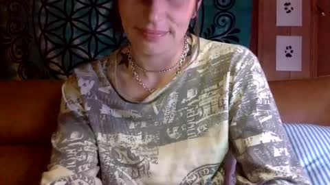 Snapshot of arielwyld chatting on March 12, 2025, 2:09 am ariel colin when hes here online show from March 12, 2025, 2:09 am