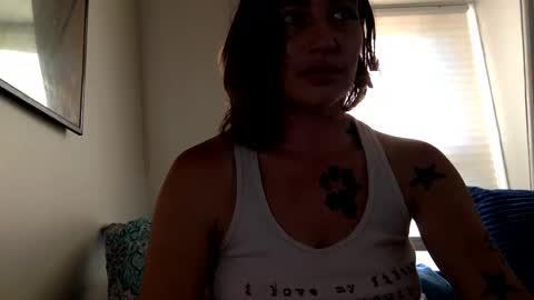 Snapshot of arielwyld chatting on October 5, 2025, 9:13 pm ariel colin when hes here online show from October 5, 2025, 9:13 pm