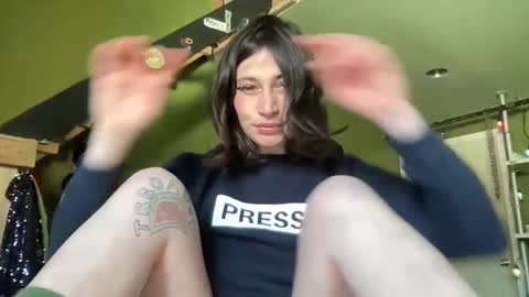 ariel  colin when hes here online show from February 9, 2026, 7:07 pm