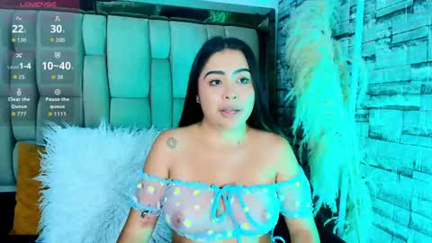 Snapshot of ariia_monroee chatting on June 7, 2026, 2:05 am ariia_monroee online show from June 7, 2026, 2:05 am