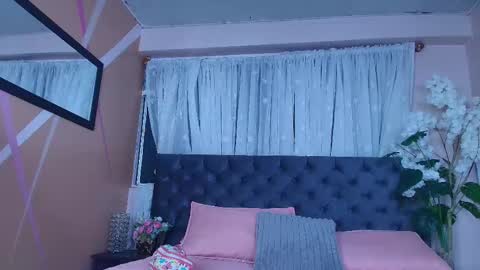 Ariia sweett online show from March 22, 2026, 3:32 am