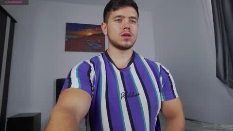 Snapshot of arilass chatting on November 4, 2025, 7:29 am A n g e l f r o m H e l l online show from November 4, 2025, 7:29 am