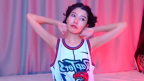 Snapshot of arinsun chatting on November 3, 2025, 9:16 pm haitani online show from November 3, 2025, 9:16 pm