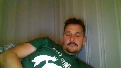 Snapshot of ariparikrigsmann chatting on September 13, 2025, 8:30 pm ariparikrigsmann online show from September 13, 2025, 8:30 pm