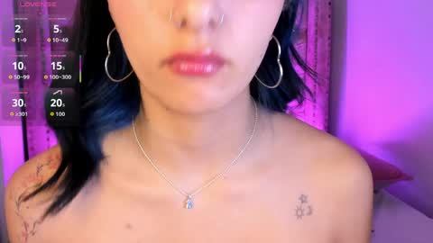 Snapshot of aris_suarez chatting on May 30, 2026, 5:26 am Aris Suarez online show from May 30, 2026, 5:26 am