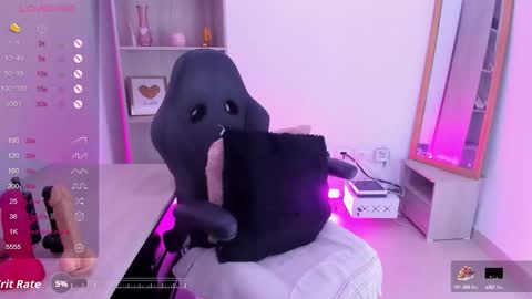 arisha_davis online show from October 6, 2025, 9:56 pm