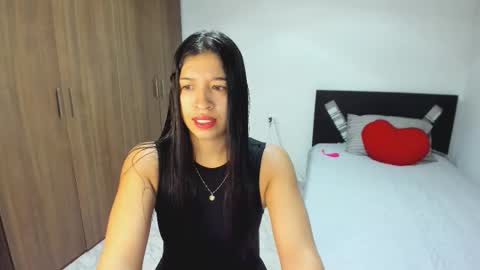 Snapshot of aristena_01 chatting on February 10, 2026, 3:49 pm aristena_01 online show from February 10, 2026, 3:49 pm