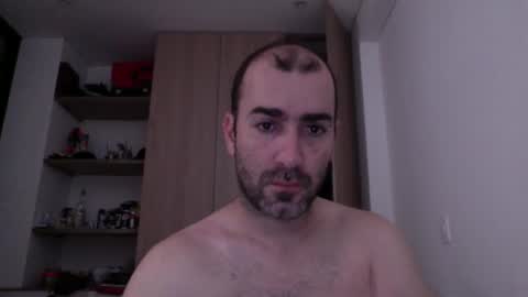 Snapshot of aristi11 chatting on December 8, 2024, 9:30 pm aristi11 online show from December 8, 2024, 9:30 pm