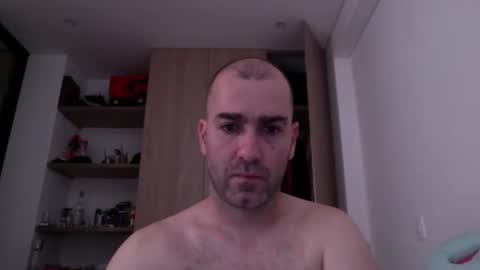 Snapshot of aristi11 chatting on December 15, 2024, 9:20 pm aristi11 online show from December 15, 2024, 9:20 pm