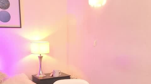 Snapshot of arivega chatting on February 26, 2026, 7:24 pm Nice to meet you thumb up me please its important I LOOK MY BIO DOWN online show from February 26, 2026, 7:24 pm