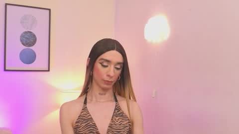 Snapshot of arivega chatting on February 27, 2026, 7:30 am Nice to meet you thumb up me please its important I LOOK MY BIO DOWN online show from February 27, 2026, 7:30 am