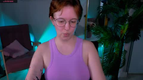 Snapshot of arizzzona_baby chatting on April 17, 2026, 2:09 pm Arizona online show from April 17, 2026, 2:09 pm
